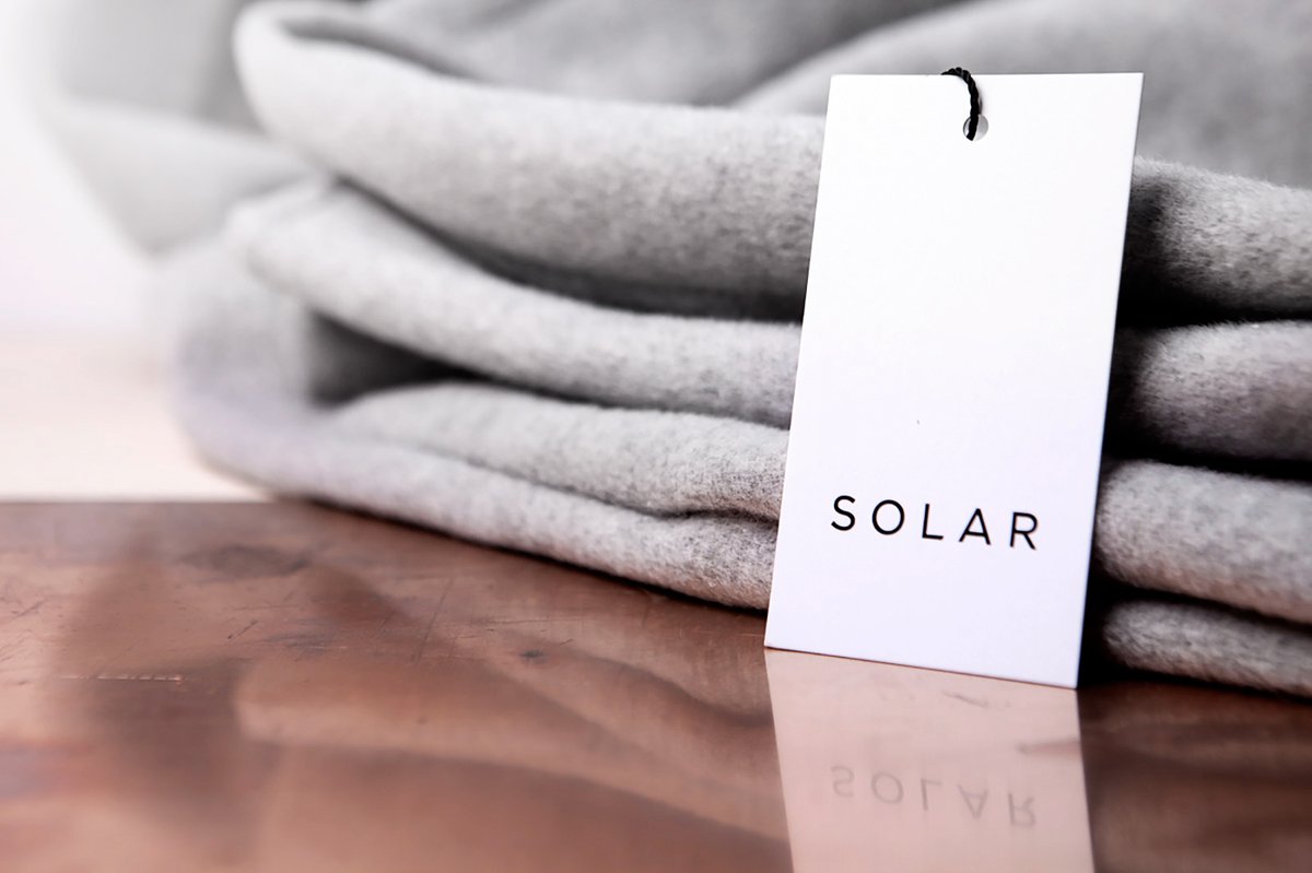 Solar波蘭服裝品牌形象設(shè)計