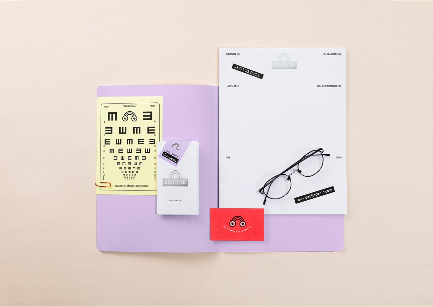 Distrito 時(shí)尚眼鏡品牌包裝營銷案例，時(shí)尚品牌設(shè)計(jì)，品牌營銷案例，深圳品牌設(shè)計(jì)，左右格局