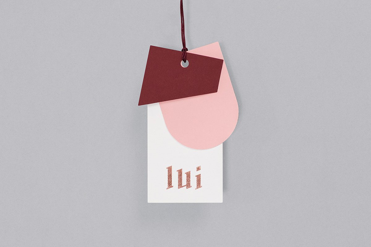 Lui服飾概念店品牌設(shè)計(jì)  吊牌設(shè)計(jì)