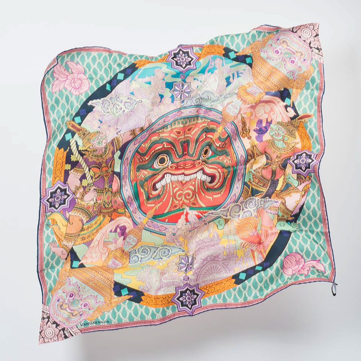深圳品牌設(shè)計(jì)  深圳品牌策劃  Vandavanda圍巾品牌形象設(shè)計(jì)  插畫(huà)展示