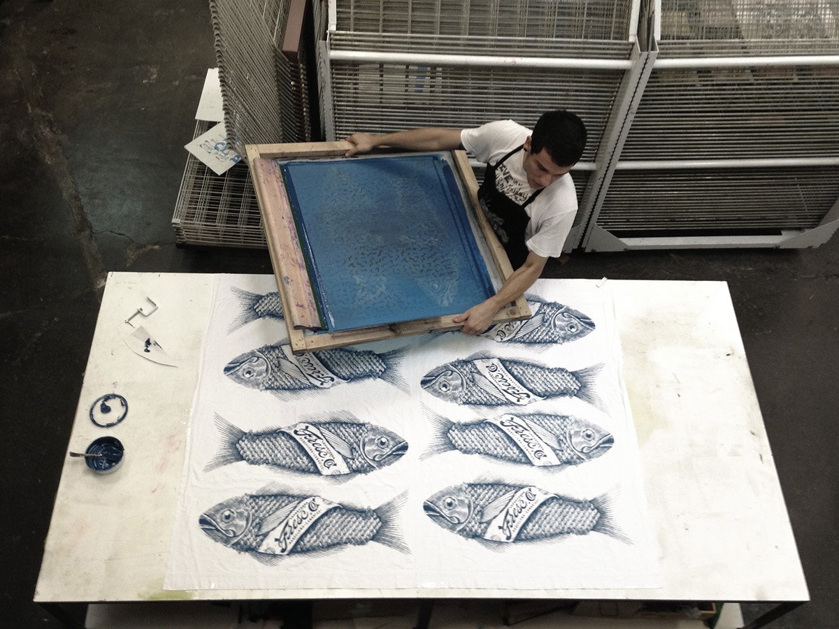深圳品牌設(shè)計(jì)  深圳品牌策劃  FNEAE.CO魚(yú)形坐墊用品品牌形象設(shè)計(jì)  場(chǎng)景展示