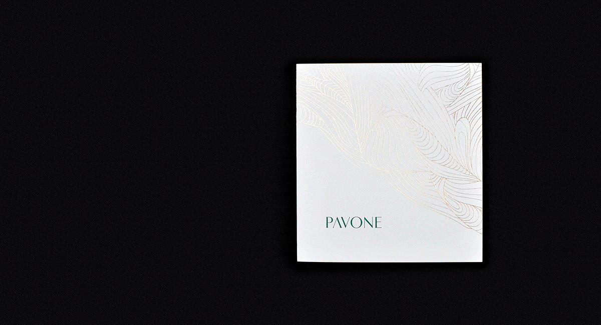 Pavone輕奢男裝時(shí)尚品牌設(shè)計(jì)欣賞，輕奢男裝時(shí)尚品牌，時(shí)尚品牌設(shè)計(jì)，服裝品牌設(shè)計(jì)，服裝品牌策劃，服裝品牌策劃，服裝品牌全案策劃，深圳品牌策劃，深圳品牌設(shè)計(jì)，深圳品牌全案策劃，深圳品牌形象塑造，深圳包裝設(shè)計(jì)，左右格局