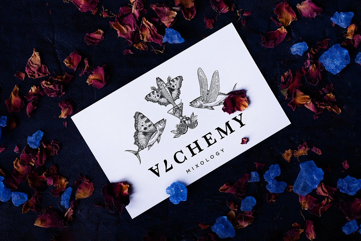 Alchemy Bar雞尾酒酒吧品牌設(shè)計(jì)欣賞,酒吧品牌設(shè)計(jì)，餐飲品牌設(shè)計(jì)，酒吧空間設(shè)計(jì)，酒吧品牌策劃，酒吧品牌全案策劃，餐飲品牌策劃，深圳品牌設(shè)計(jì)，深圳品牌策劃，深圳品牌全案策劃，深圳品牌形象塑造，深圳包裝設(shè)計(jì)，深圳空間設(shè)計(jì)，左右格局