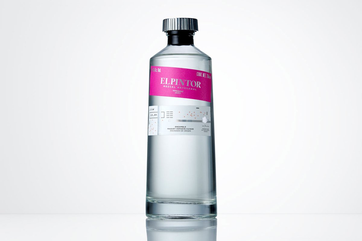 奢華龍舌蘭酒品牌設(shè)計(jì)和酒品牌包裝設(shè)計(jì)包含哪些內(nèi)容,品牌設(shè)計(jì)，品牌形象設(shè)計(jì)，酒品牌設(shè)計(jì)，品牌包裝設(shè)計(jì)，酒包裝設(shè)計(jì)，深圳品牌設(shè)計(jì)，左右格局