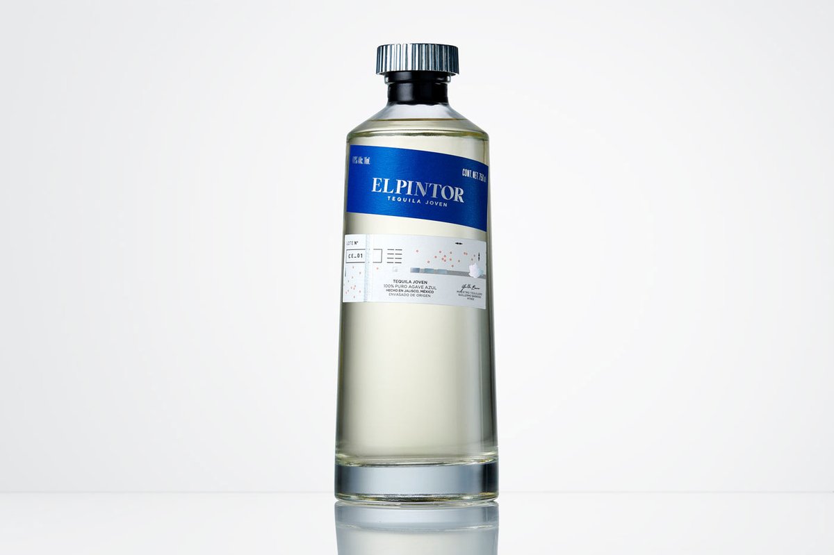 奢華龍舌蘭酒品牌設(shè)計(jì)和酒品牌包裝設(shè)計(jì)包含哪些內(nèi)容,品牌設(shè)計(jì)，品牌形象設(shè)計(jì)，酒品牌設(shè)計(jì)，品牌包裝設(shè)計(jì)，酒包裝設(shè)計(jì)，深圳品牌設(shè)計(jì)，左右格局