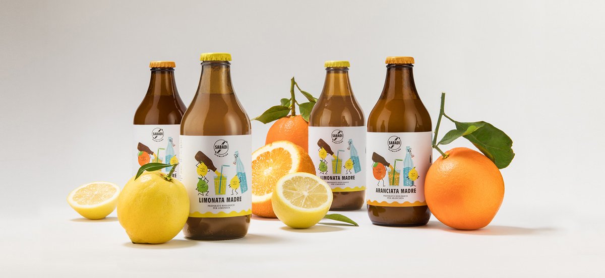2組國(guó)外果汁飲料品牌設(shè)計(jì)賞析，品牌設(shè)計(jì)，飲料品牌設(shè)計(jì)，品牌包裝設(shè)計(jì)，深圳品牌設(shè)計(jì)，左右格局