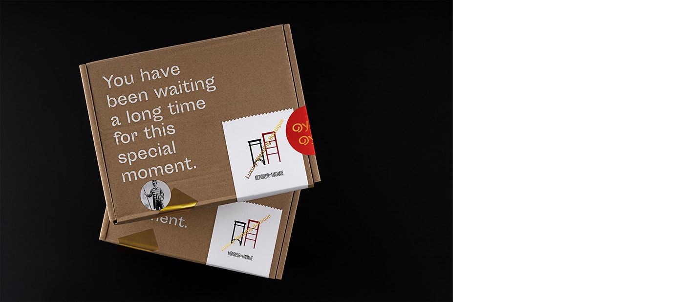 國外時(shí)尚創(chuàng)意邀請(qǐng)函品牌形象設(shè)計(jì)案例，品牌形象設(shè)計(jì)，時(shí)尚品牌設(shè)計(jì)，品牌設(shè)計(jì)公司，深圳品牌設(shè)計(jì)，左右格局
