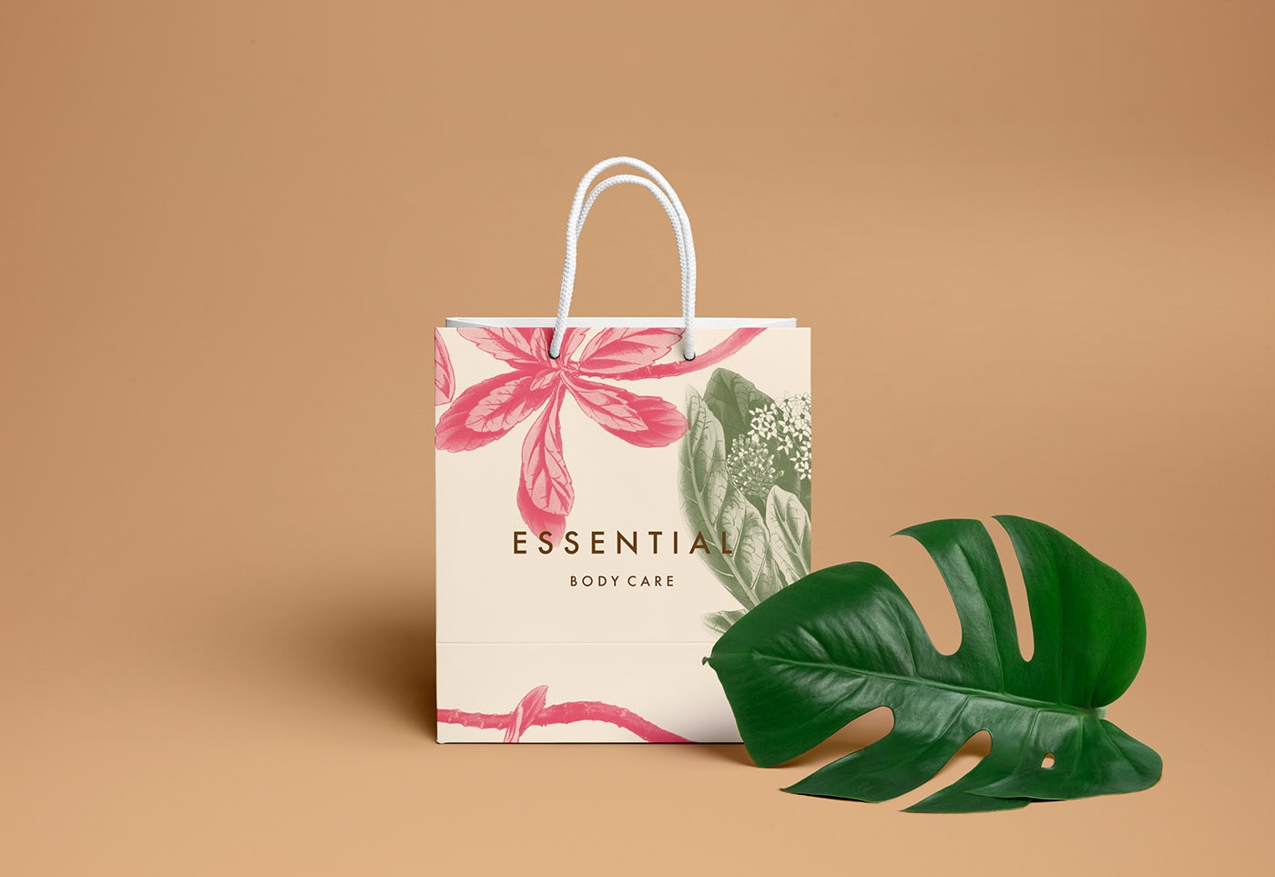 化妝品品牌設(shè)計，品牌設(shè)計公司，深圳品牌設(shè)計，左右格局